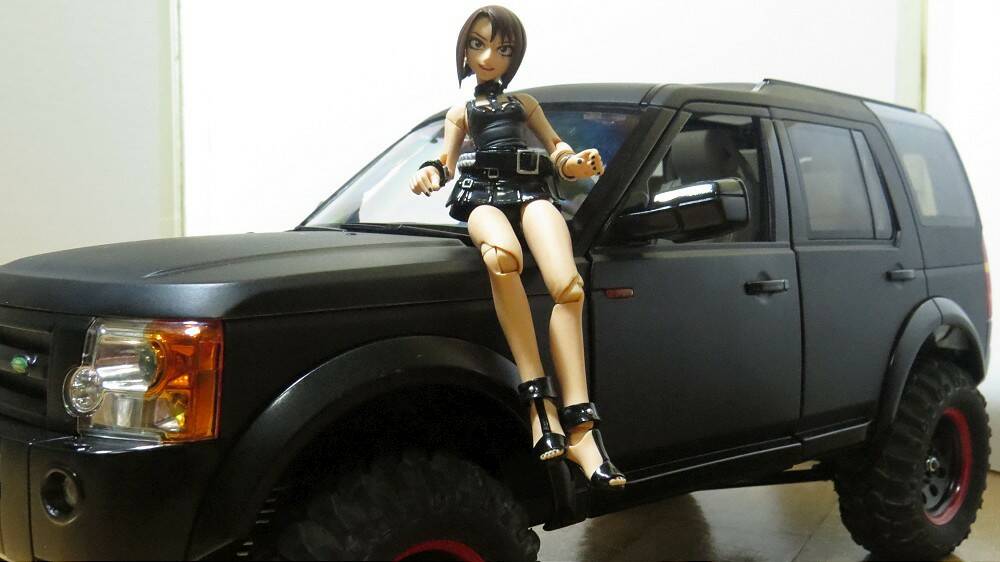 香車配美人