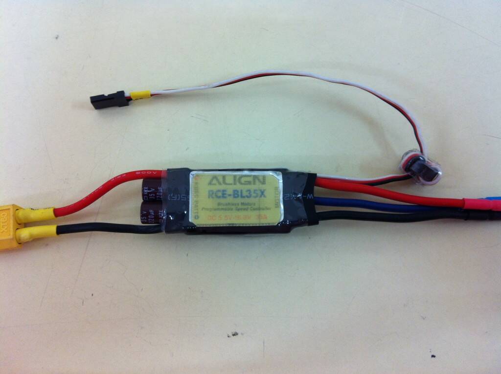 8成新 亞拓 ALIGN RCE-BL35X.售價NT500(含運)