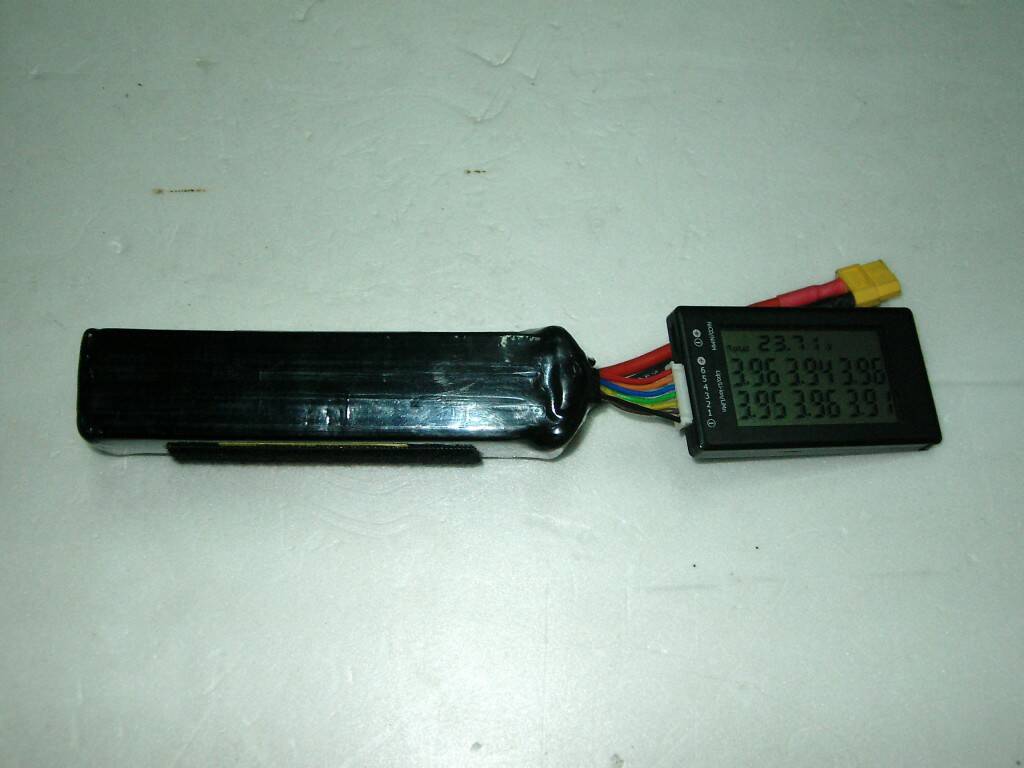 2600mAh-2.JPG