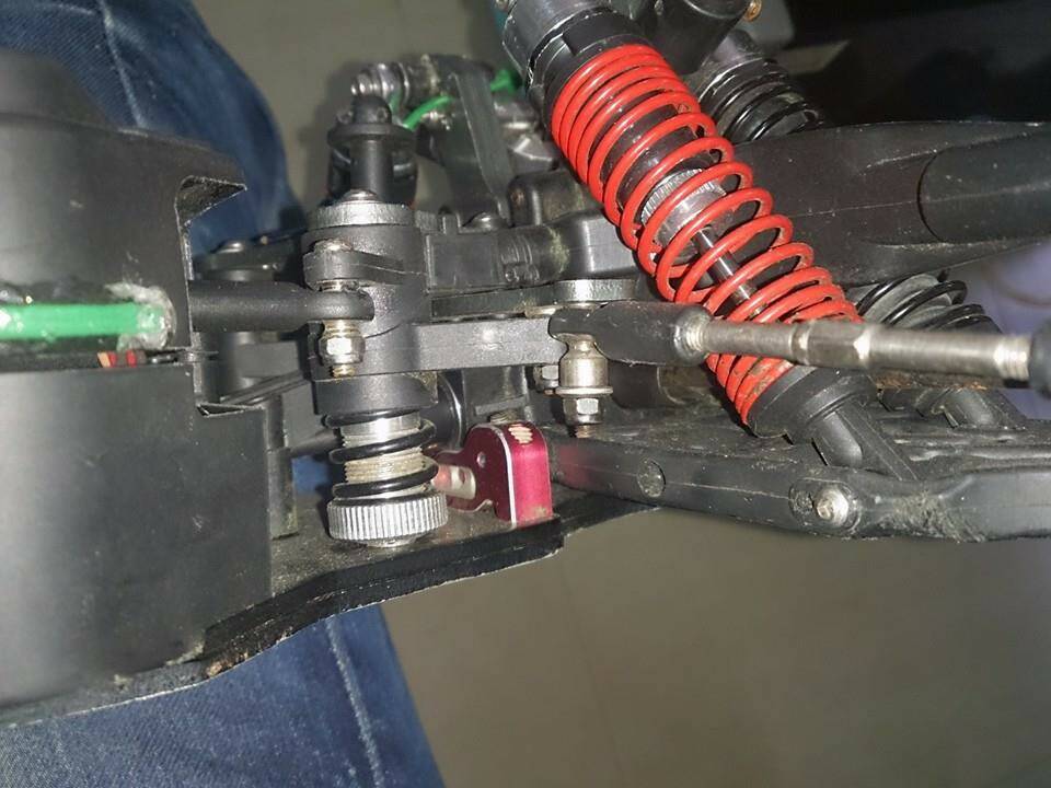 73276_680513605306960_1257966876_n.jpg