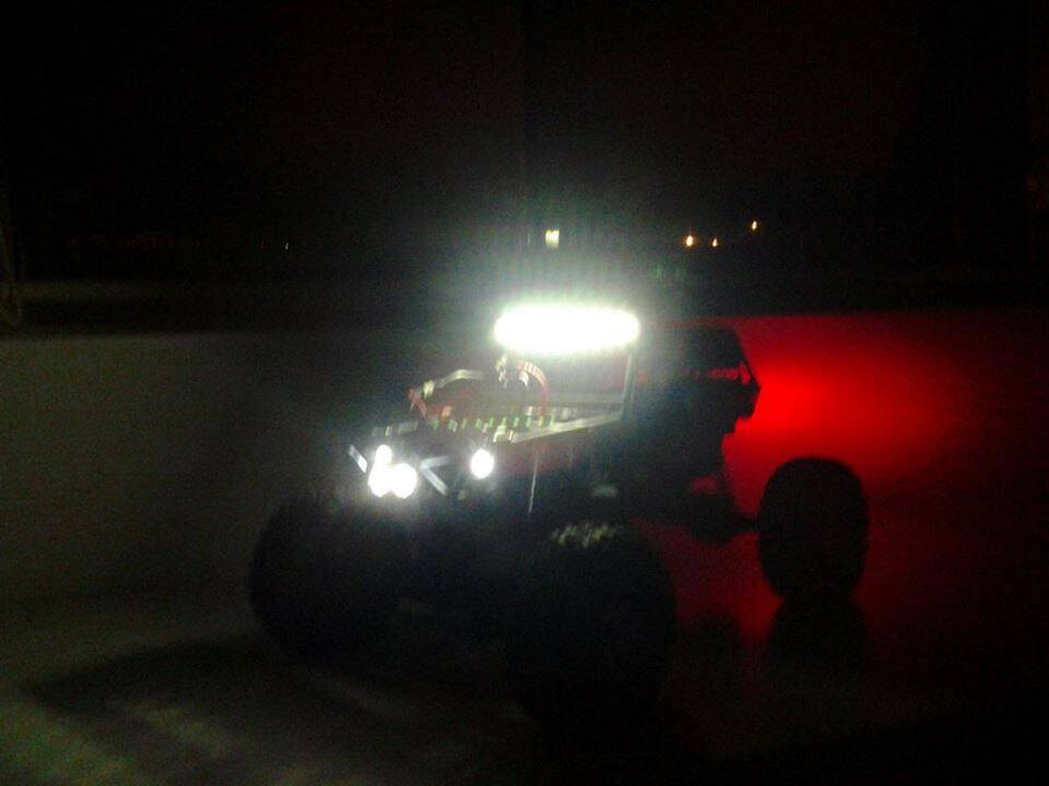 961976_198050200384977_2071559893_n.jpg