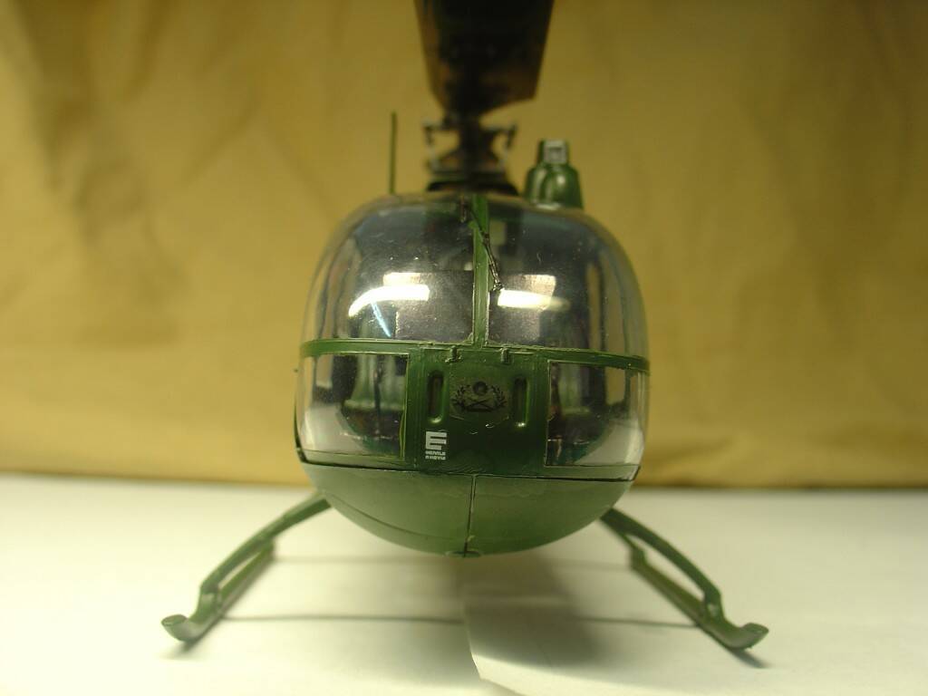 Mini CP穿西裝1/32 BO-105