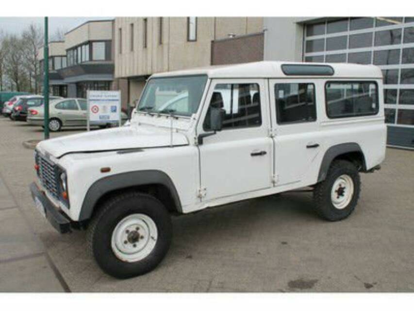 Land_Rover_Defender_110_Td5_PICK_UP_LHD_91500__resize_20140121_023228.jpg