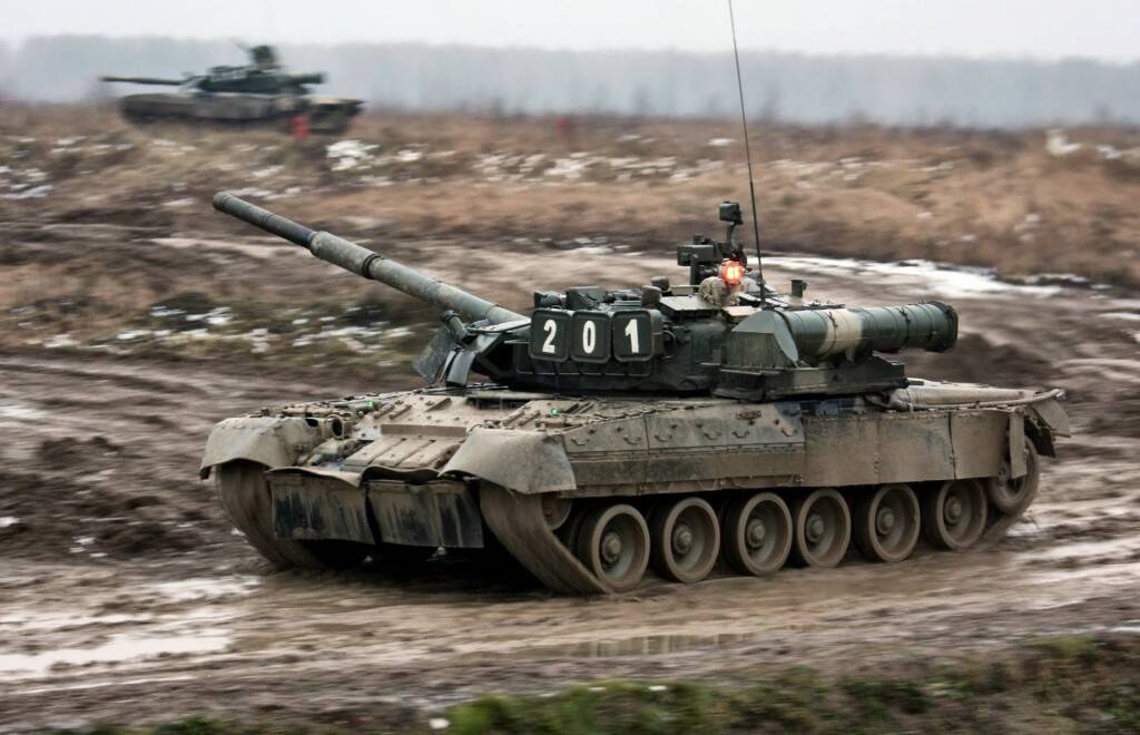 t-90-tank-98724.jpg