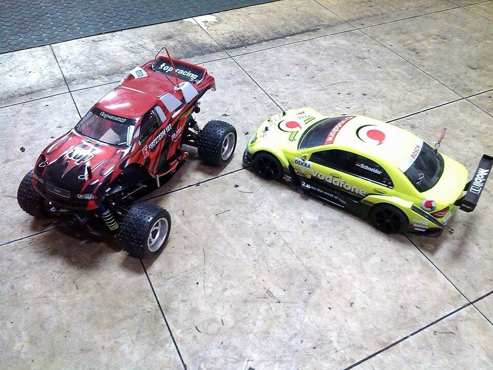 1621739_539894066107851_2104403093_n.jpg