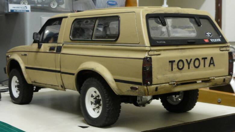 HILUX.jpg
