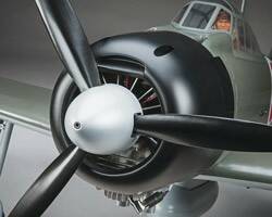 topa0712-cowl.jpg
