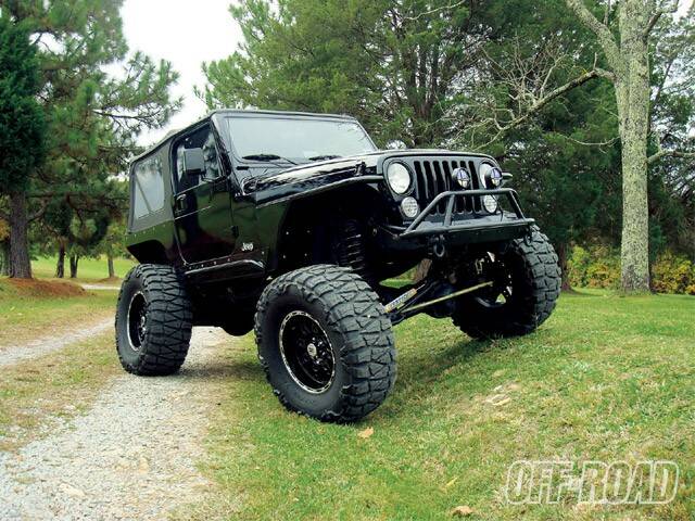 0904or_02_z off_road_rides 1999_jeep_wrangler_tj.jpg