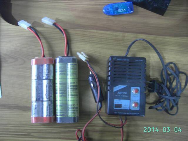 7.2v電池充電器 001.jpg