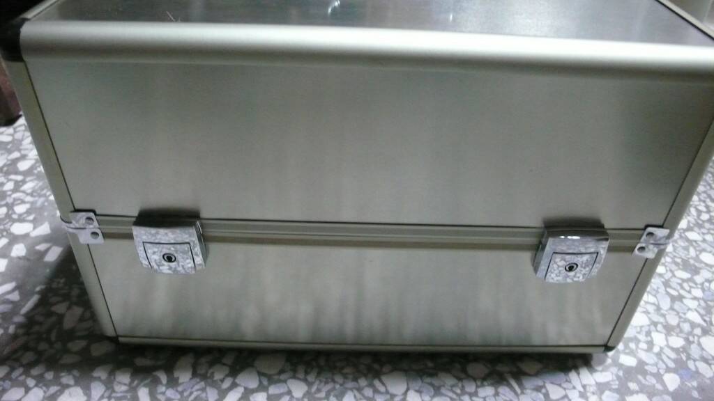 鋁箱 002.JPG