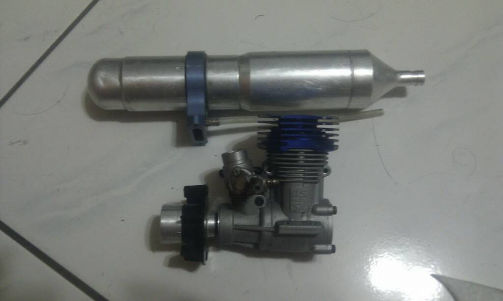 OS 50SX-H含FUN TECH排器管引擎買來發動幾次未磨開售4000元  