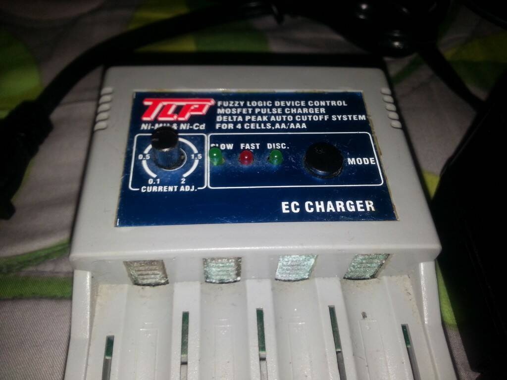 電池液腐蝕部份
