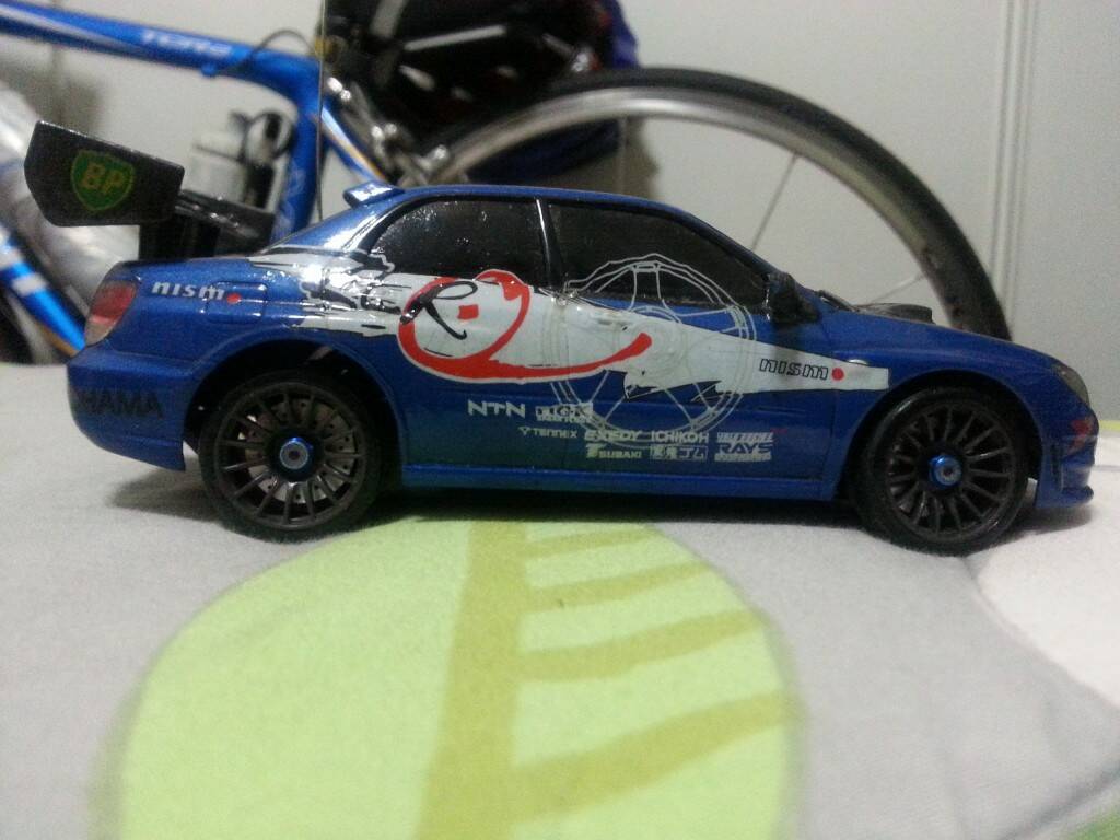 SUBARU車體側面