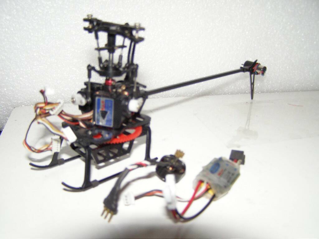 送無刷零件機