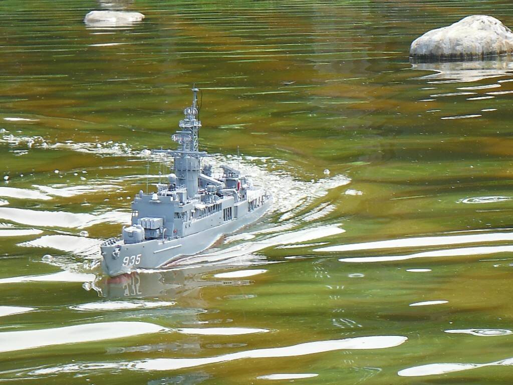 S0335533.JPG