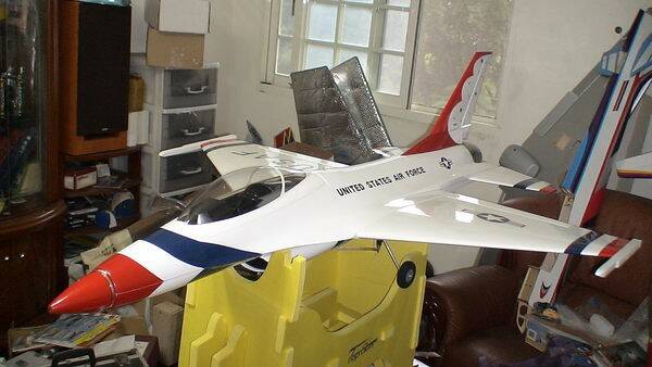 F-16_1.jpg