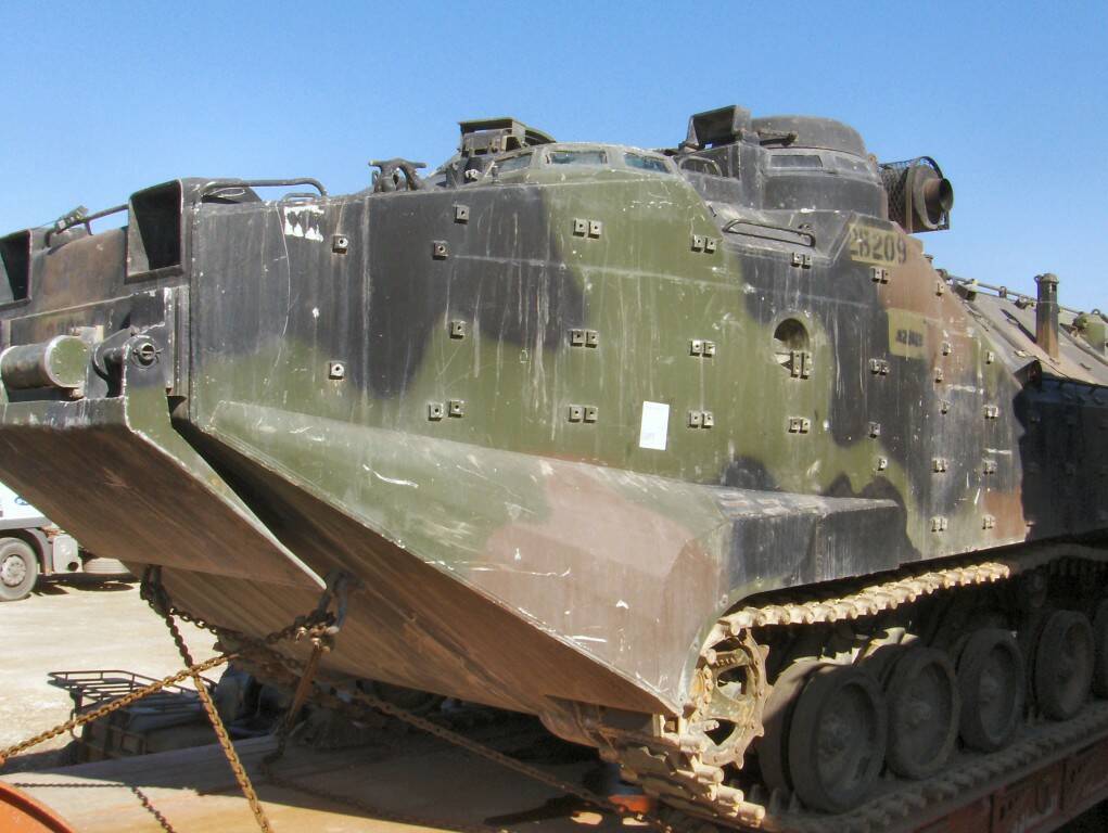 aav-7_35_of_63 (1).jpg