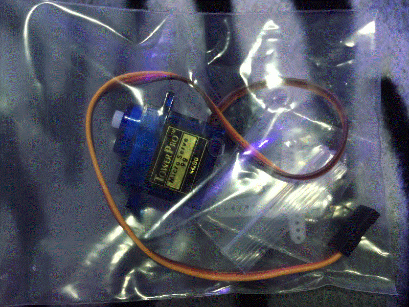 Tower Pro SG90 贈品12顆