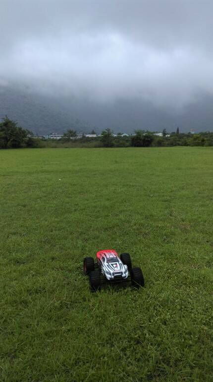 開始飄雨
