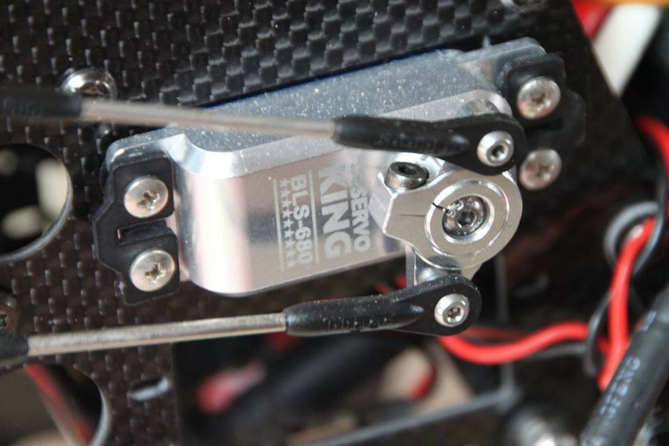 SERVO KING BLS-680-2.jpg