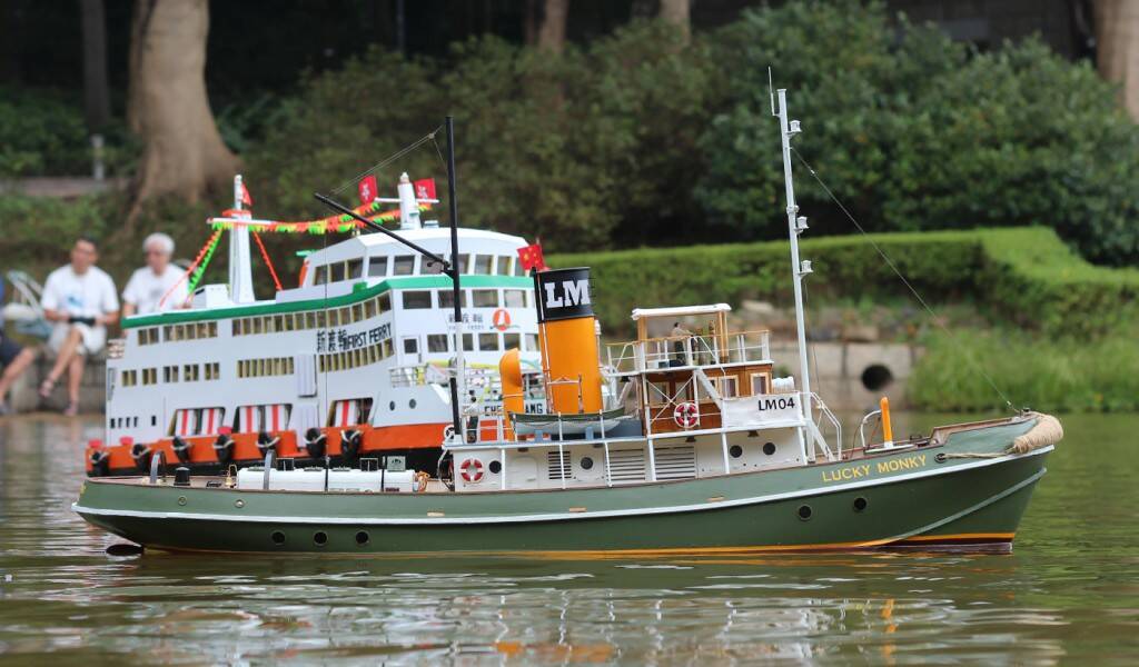 LM04-0014.jpg