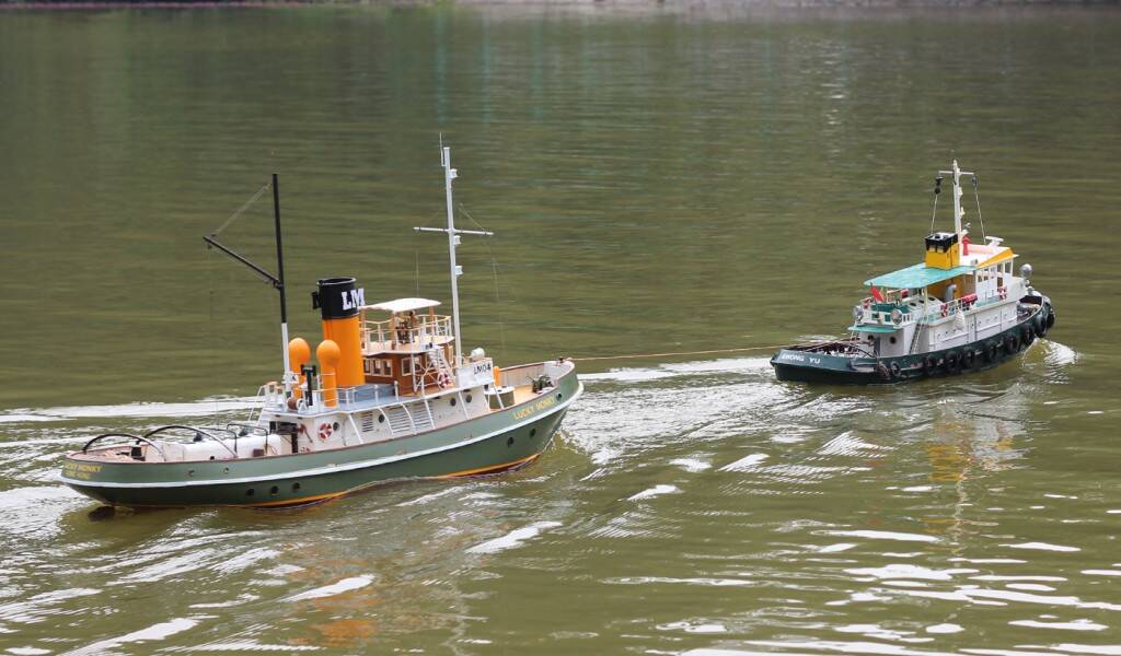LM04-0023.jpg