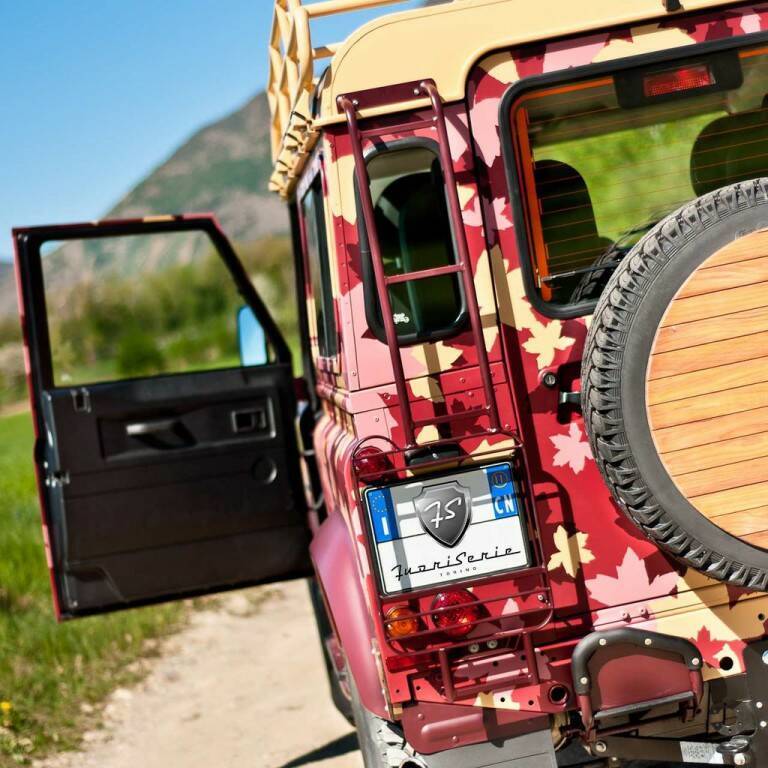 land-rover-defender-vineyard9.jpg