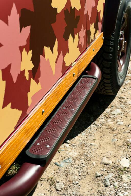 land-rover-defender-vineyard14.jpg