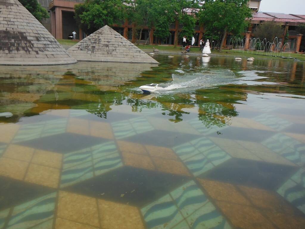 S0235432.JPG