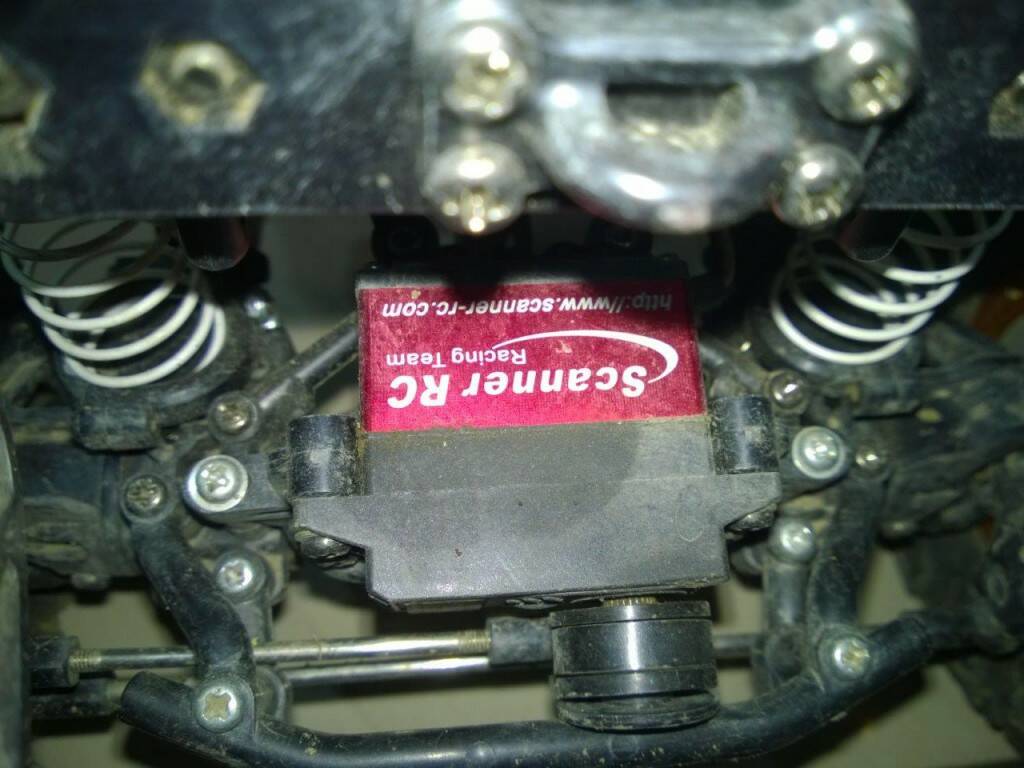 CR-01 Front Servo.jpg
