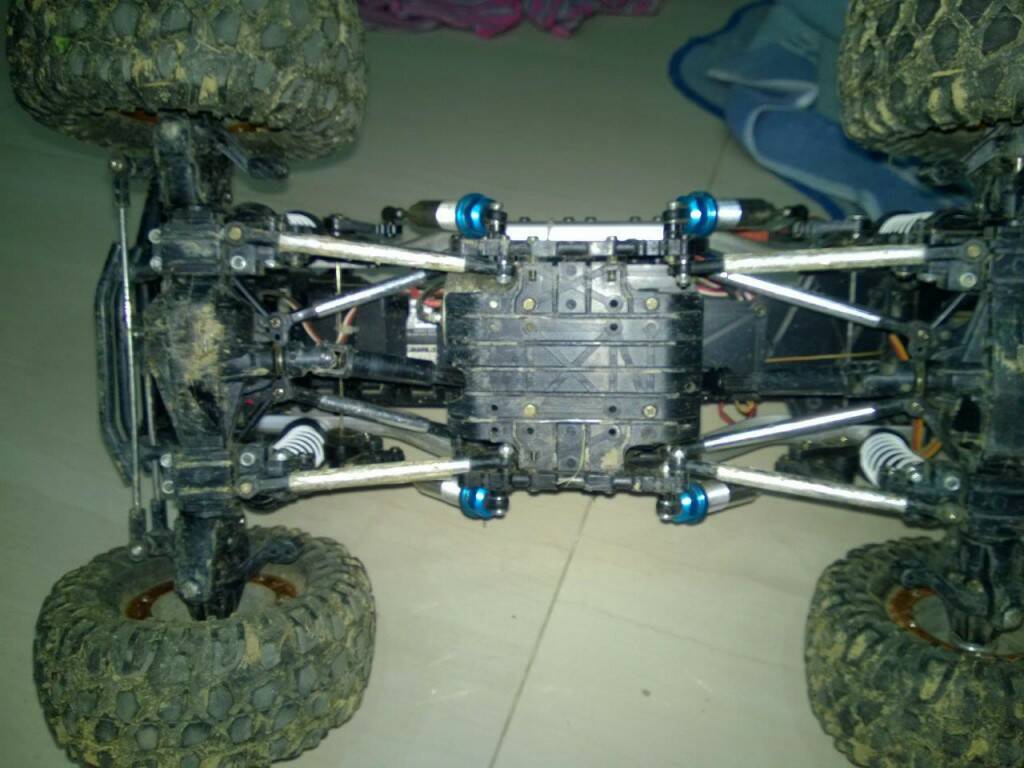 CR-01 車底.jpg