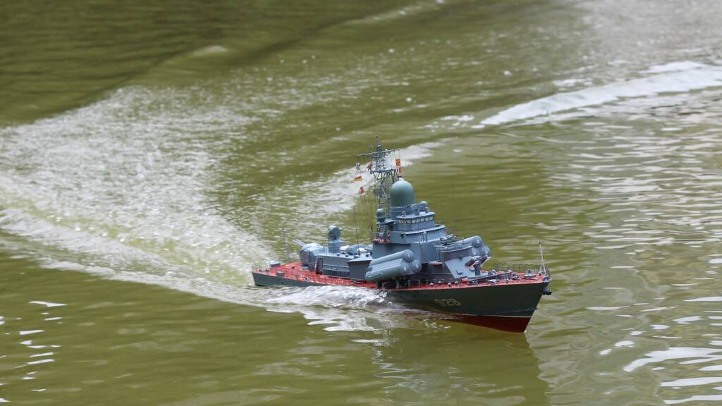 Boat 226.jpg