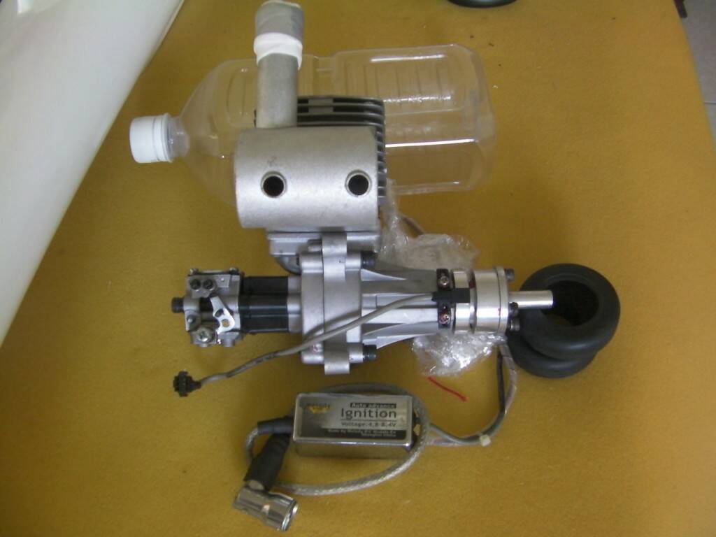新版引擎可用6.6V或7.4V
