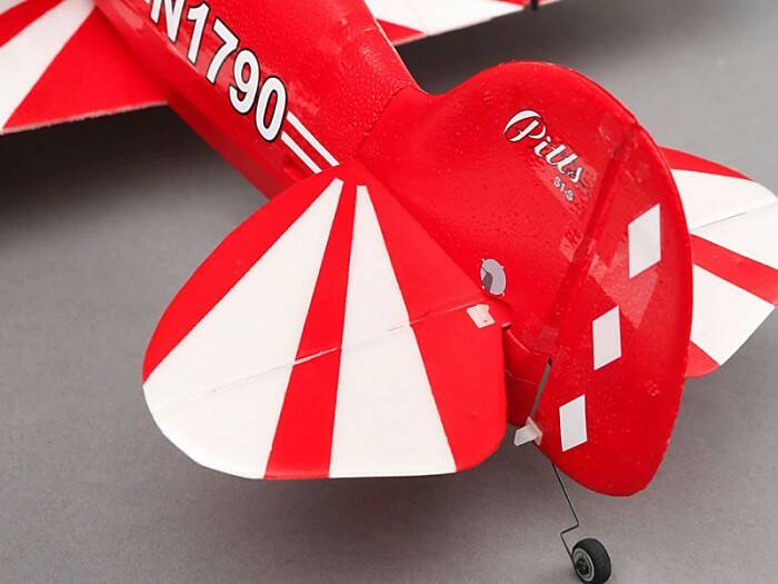 HORIZON-E-flite-UMX-Pitts-S-1S-0-43m-BNF-Basic-094EFLU5250_b_3_700x525.jpg