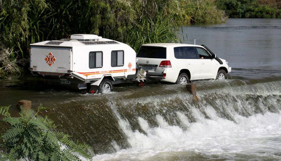 off-road-caravan-kimberley-karavan-on-tour-950.jpg