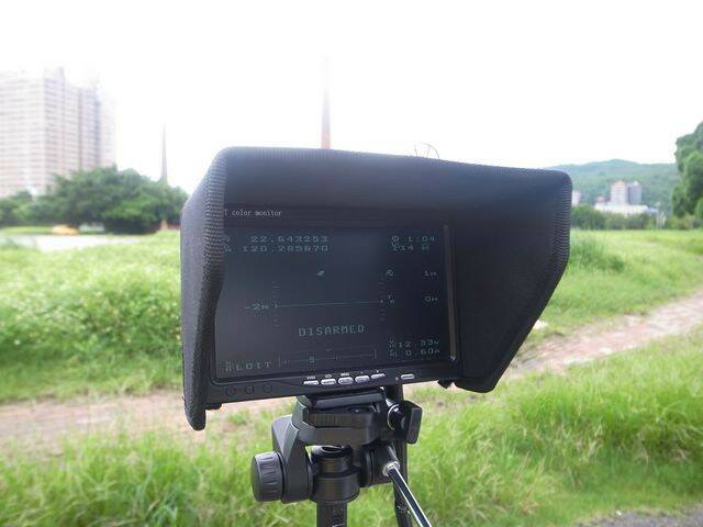 七吋螢幕 02 [640x480].JPG