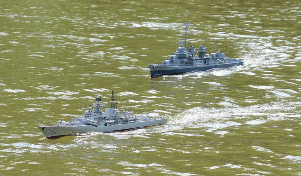 136-0235.jpg