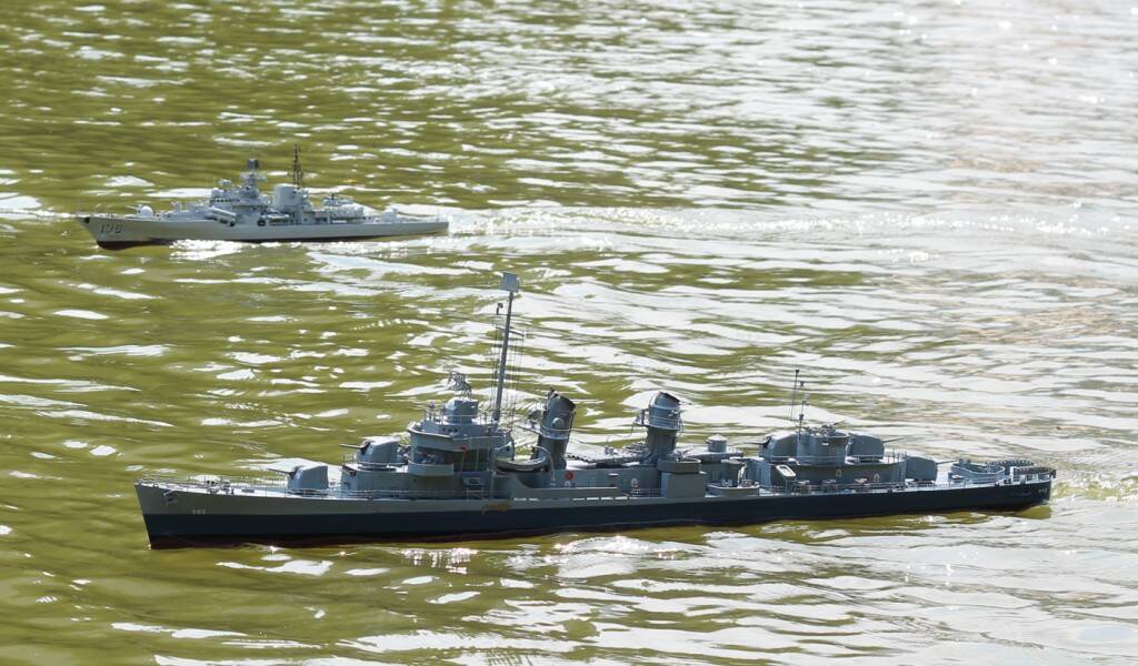 DD 049.jpg