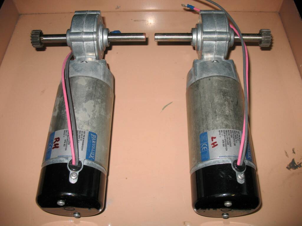 Armortek 24VDC drive motors.JPG