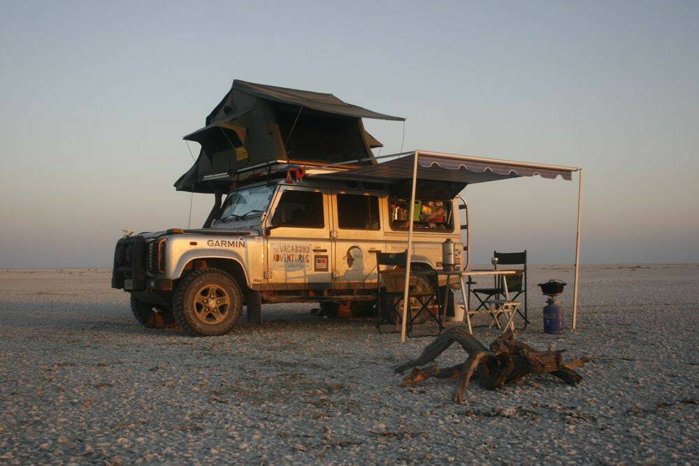 Land-Rover-Defender-110-with-Overland-Kit-on-Makgadikgadi-Salt-Pans.jpg