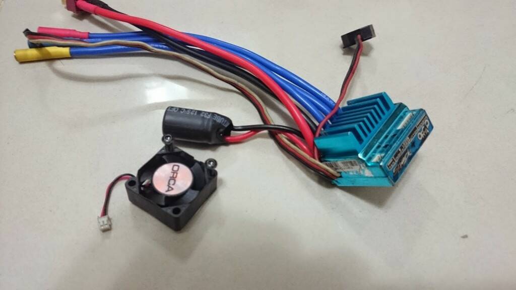 Orca 100A 01.JPG