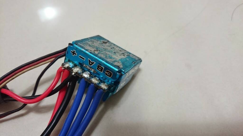 Orca 100A 04.JPG