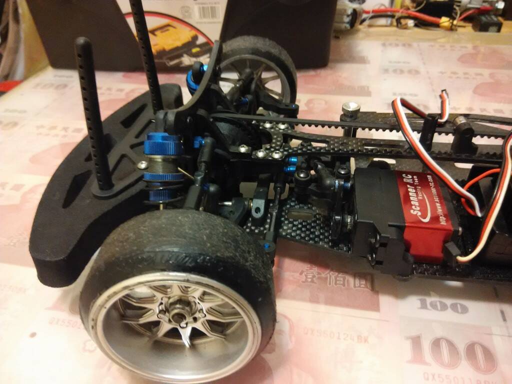 D10 還甩尾胎及電裝 3500元