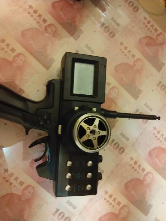 3PJ 不知好壞 通電有亮  550元(吳發射接收模組)