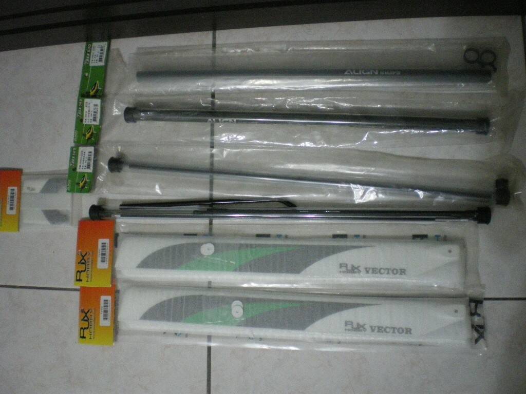 全新主旋翼2組尾旋翼1組.1600含運