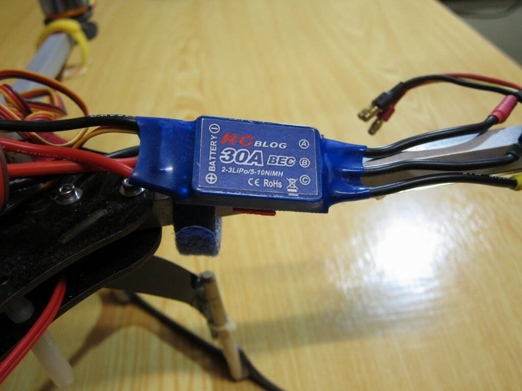 RCBLOG 中威特30A