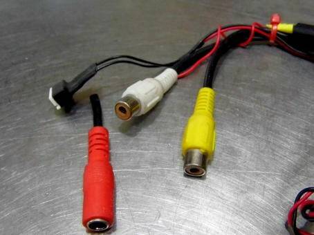 原來是這條電源線線 !!