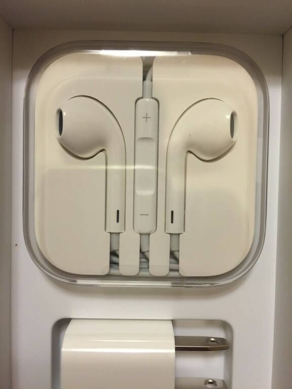 Iphone6全新耳機.JPG