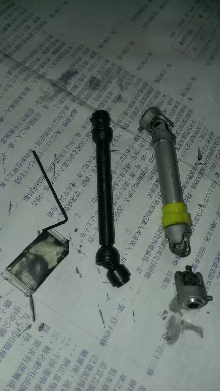 黑色的是全金屬傳動軸