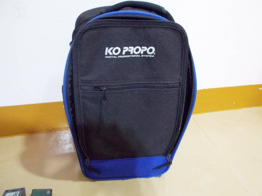 j700.jpg